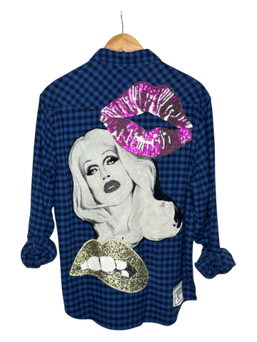 the "Sharon" button down (M)